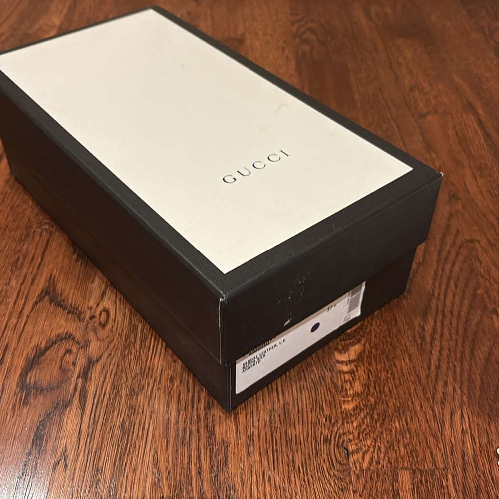 Gucci Black and White Shoe Box - Picture 2 of 3